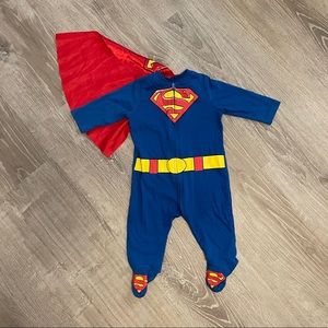 Superman Baby Boy kids Costume / footie onesie with Cape 3-6 month Warner Bros.
